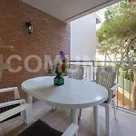 Apartmento Con Terraza En *