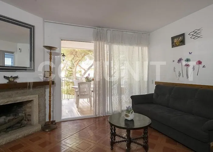 Apartmento Con Terraza En Appartement