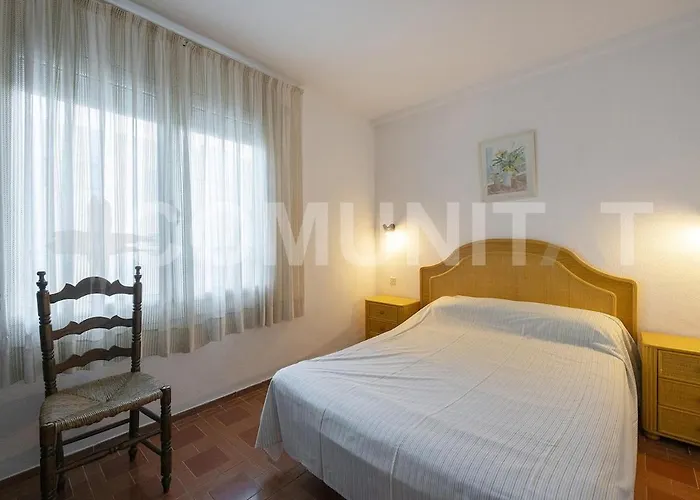 Apartmento Con Terraza En *